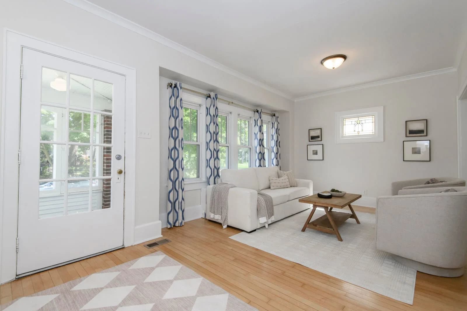 2947 Lenox 5