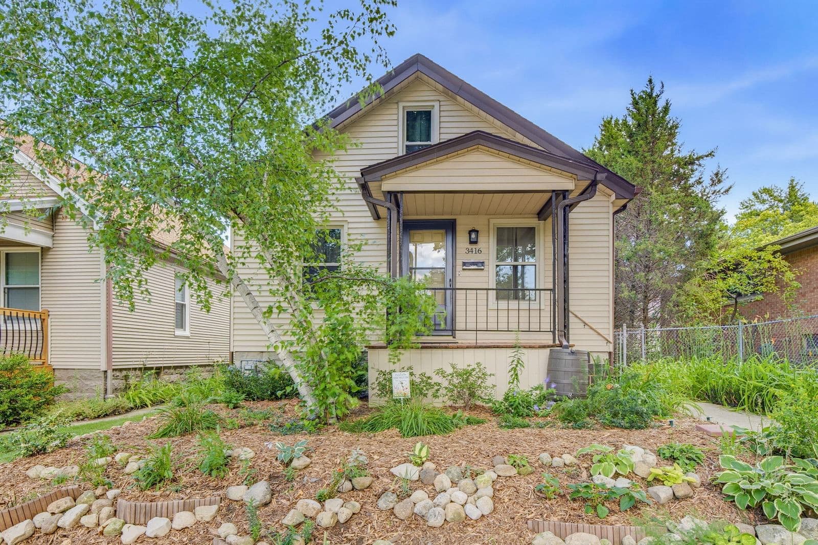 3416 Quincy 2
