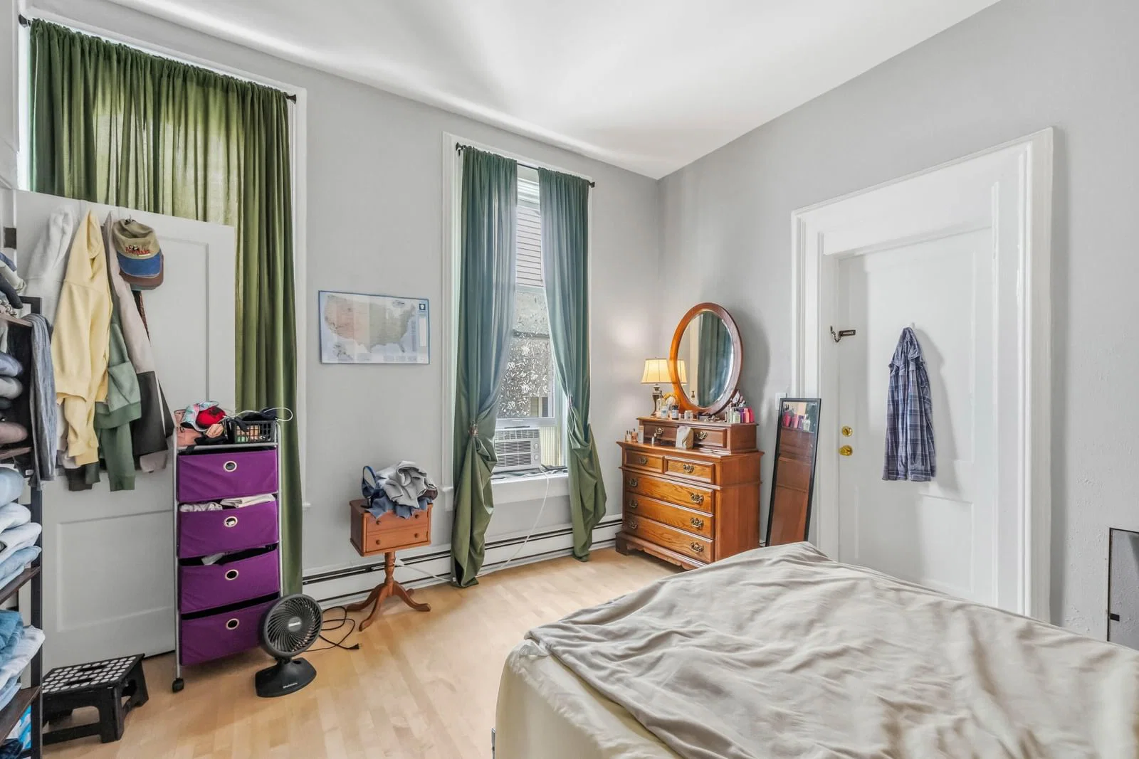 1308 Astor 4