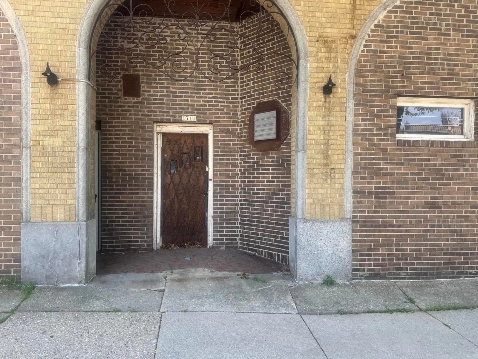 1701 Atkinson 4