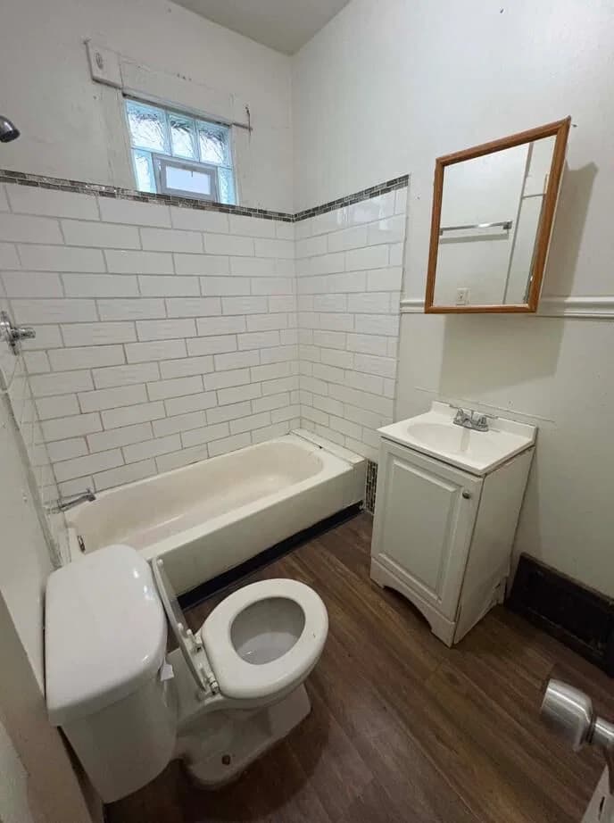 2326 Burnham 3