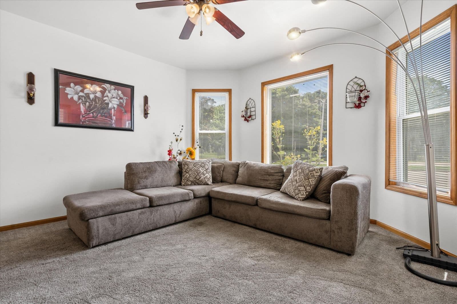 2636 Hayes 5