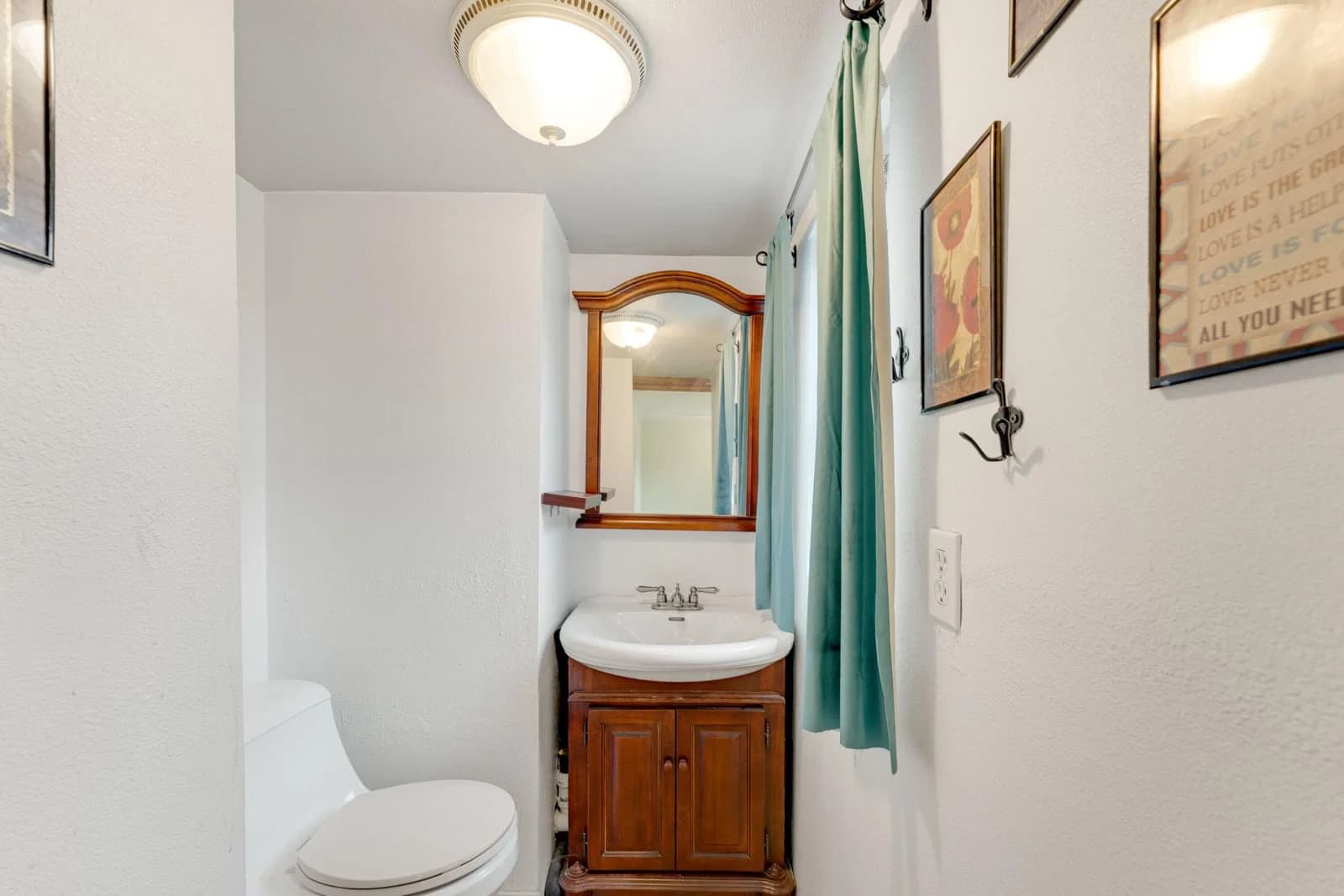 8302 Courtland 5