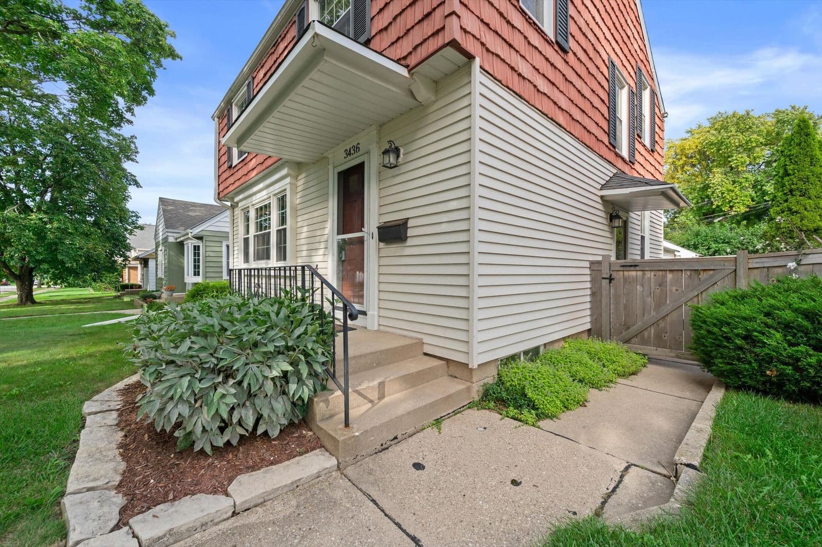 3436 Adams Ave, Milwaukee, WI 53207 3