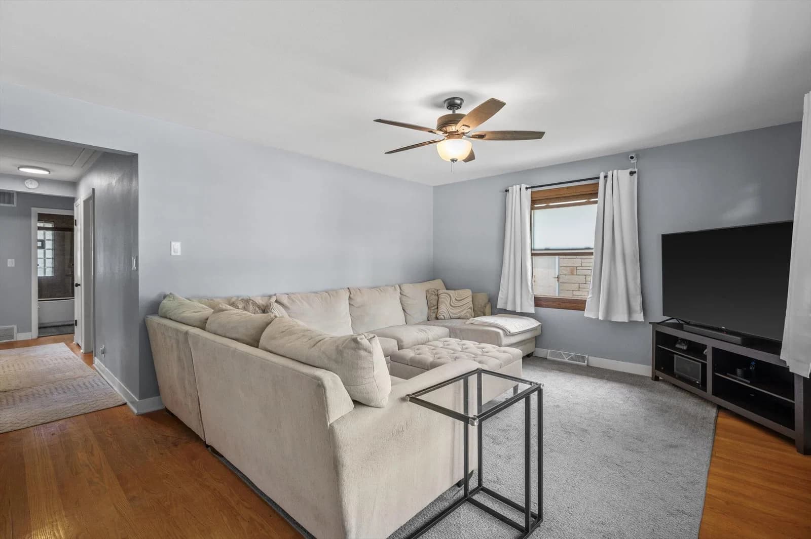 1411 Manitowoc Ave, South Milwaukee, WI 53172 3