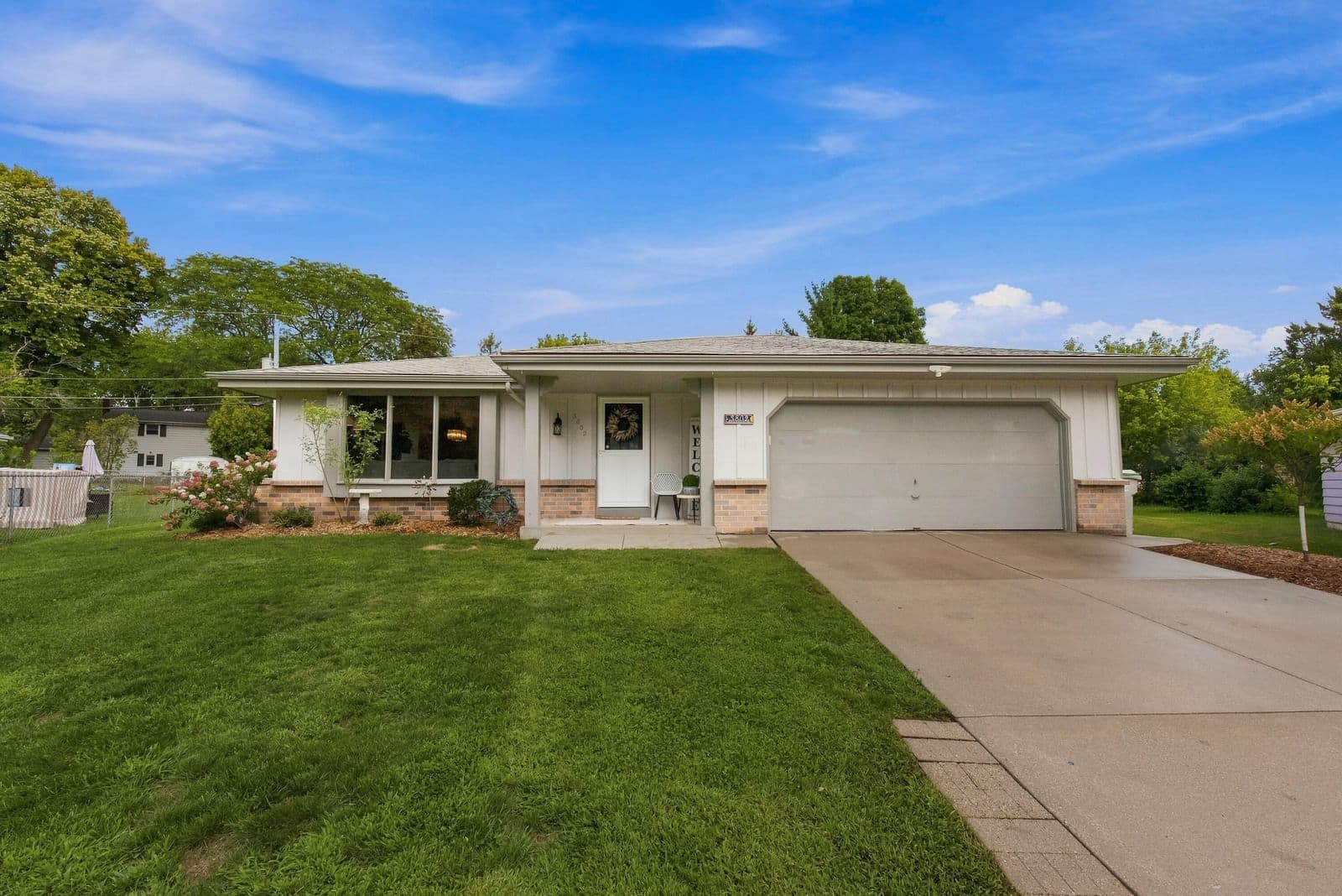 3802 Tupelo 2