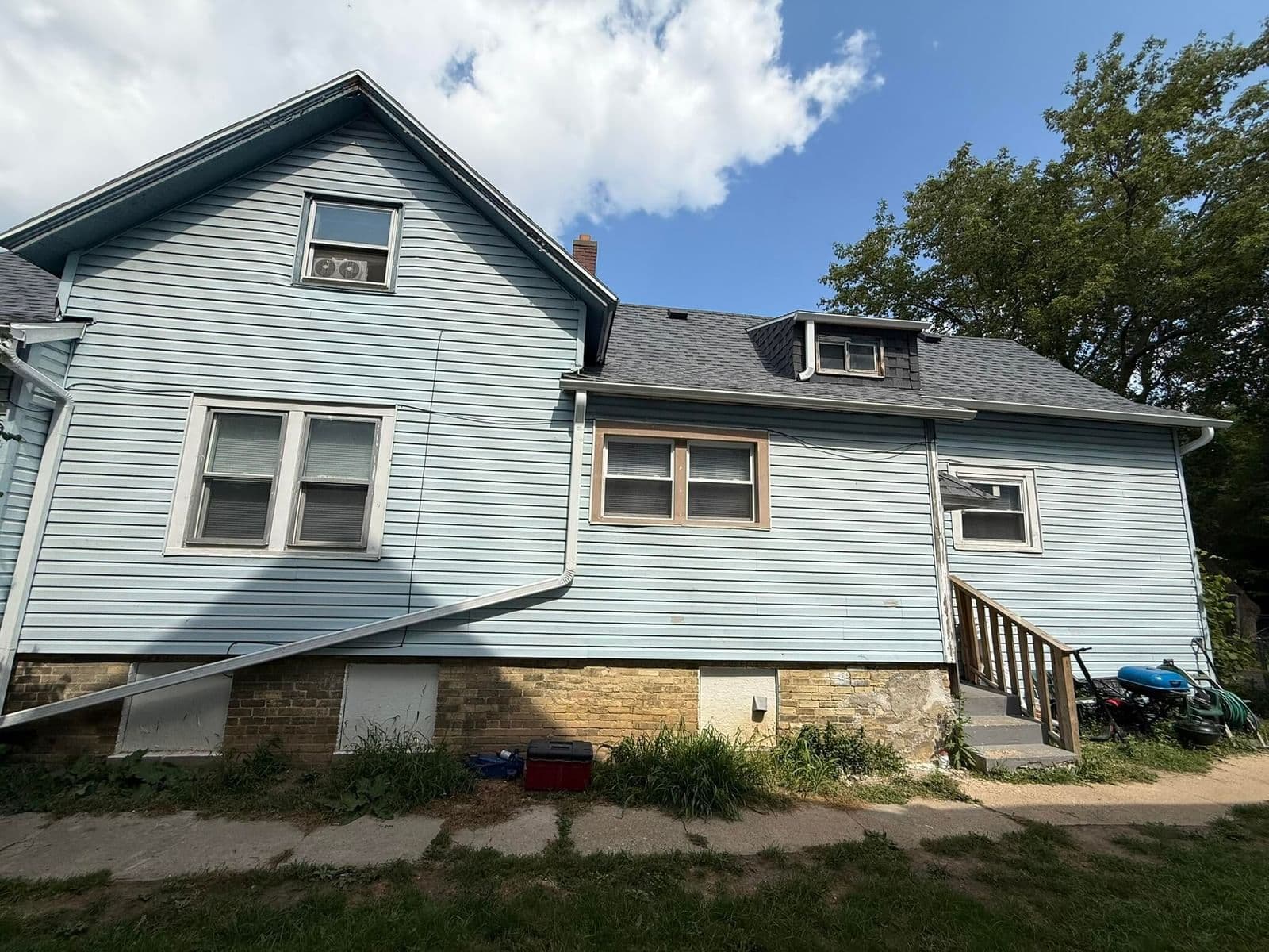 2616 Buffum 4