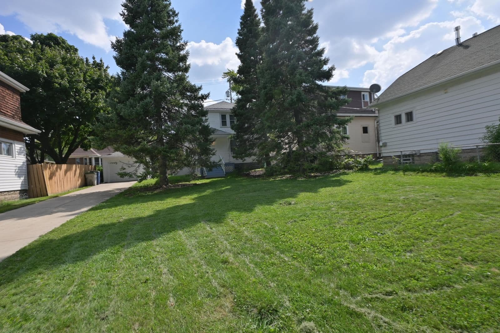5411 Wells 5