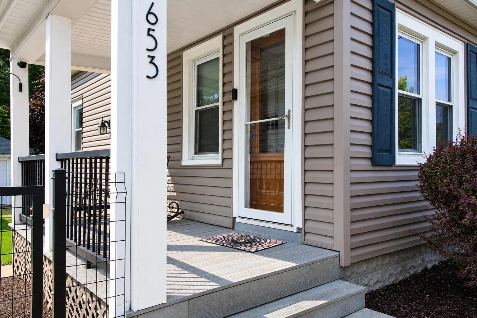 653 Oak Park 2