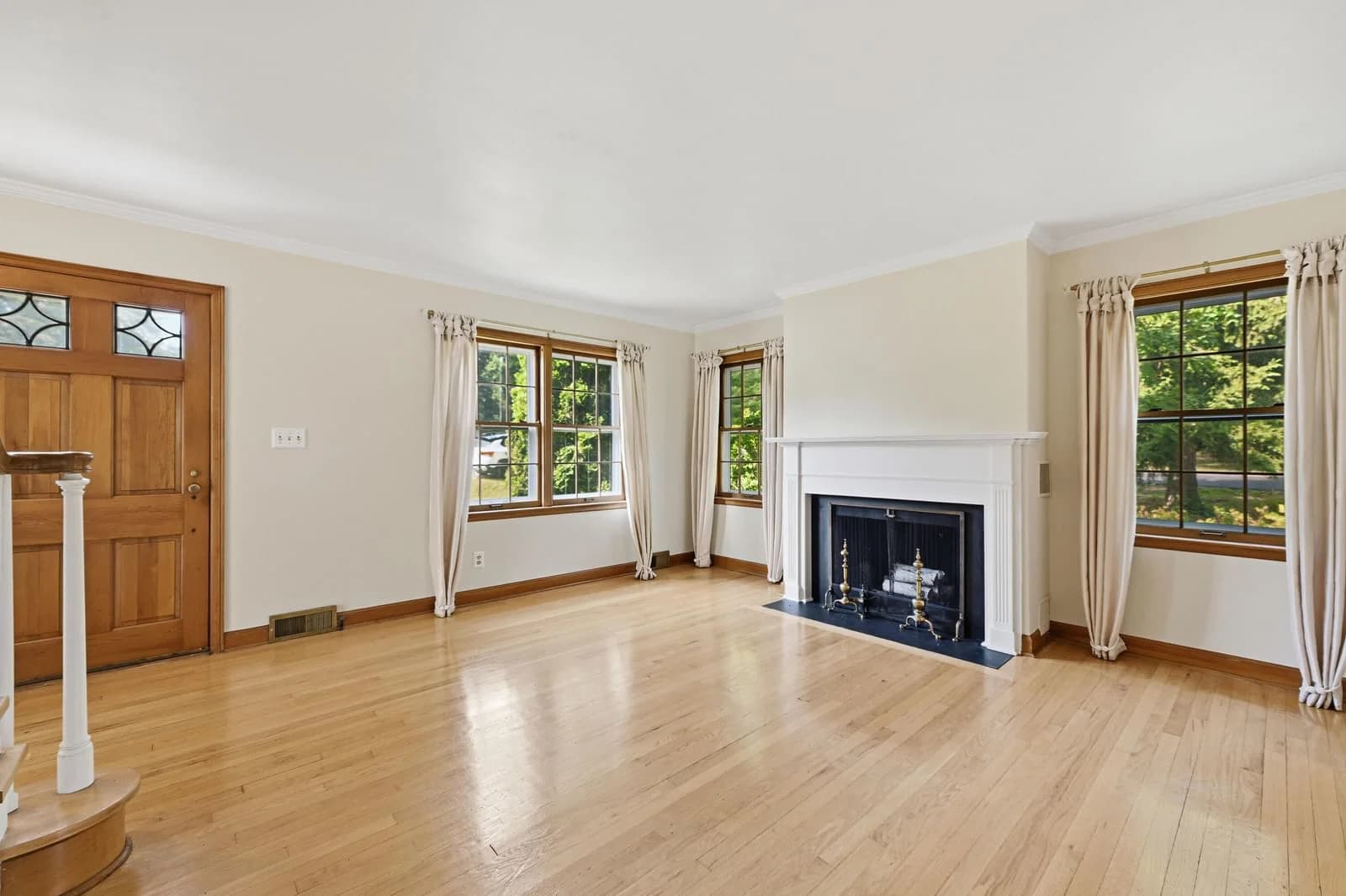 7620 Drexel 5