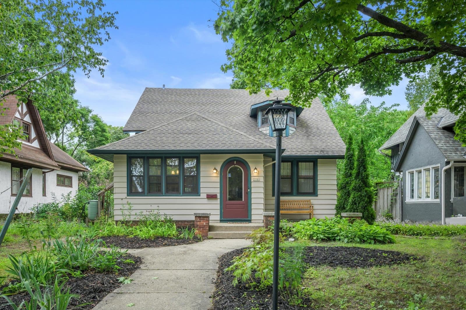 2181 53rd St, Milwaukee, WI 53208