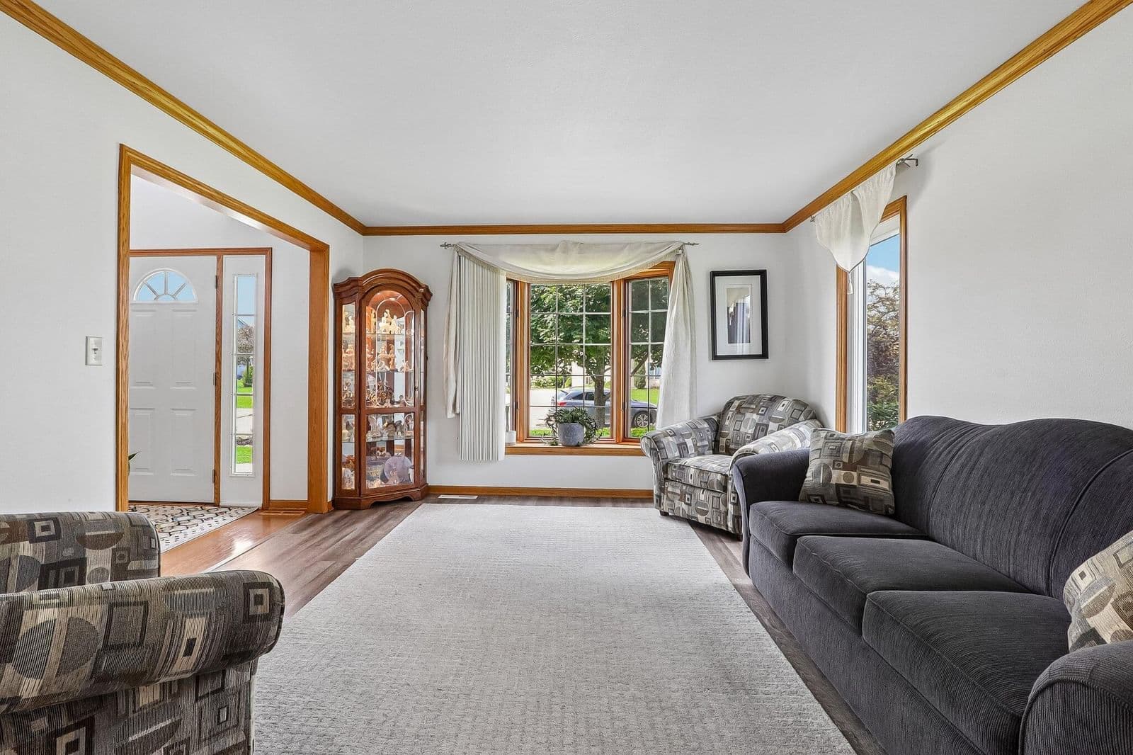 10468 George Dr, Oak Creek, WI 53154 3