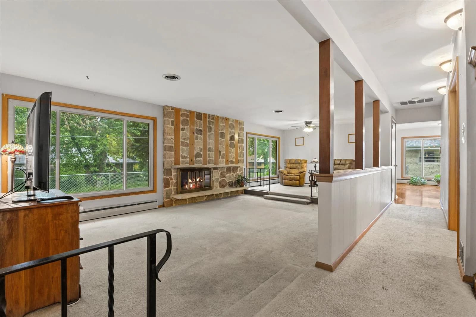 4420 110th St, Wauwatosa, WI 53225 3