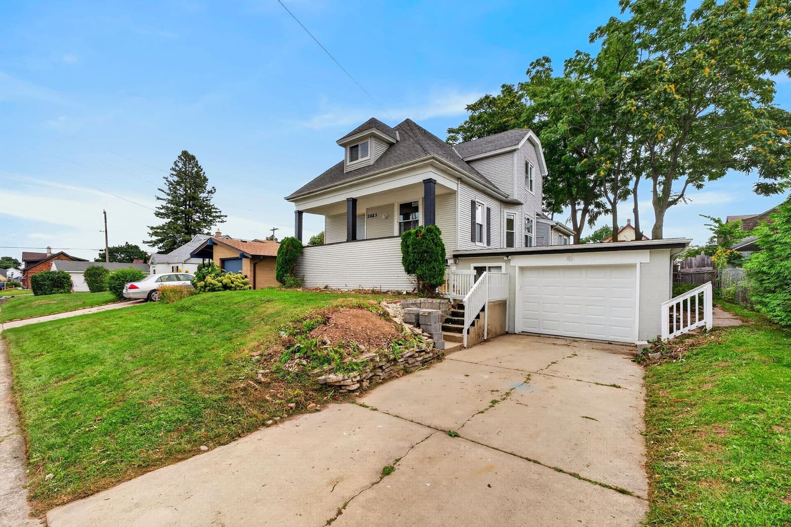 2423 Cleveland 2