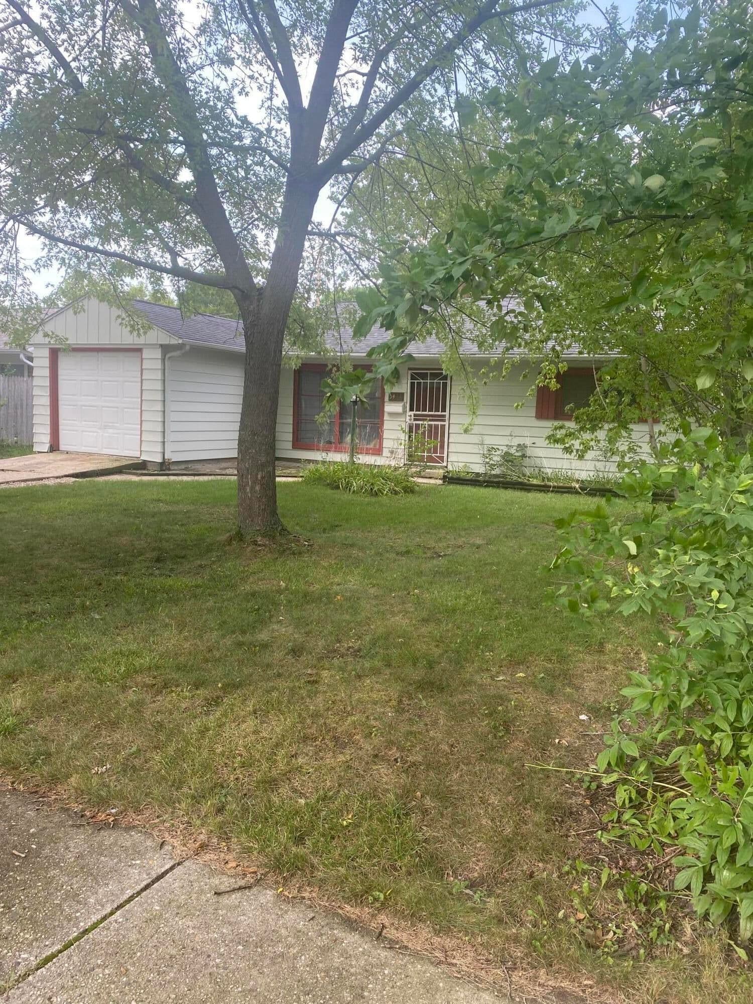 5441 55th St, Milwaukee, WI 53218
