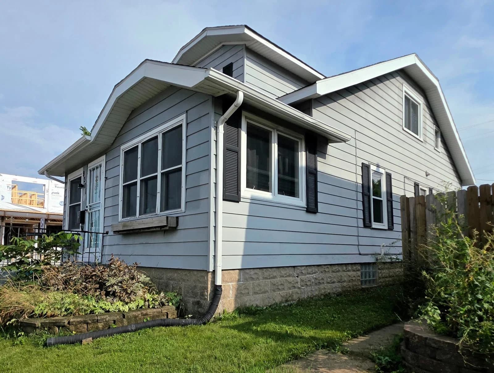 9301 Greenfield Ave, Milwaukee, WI 53214 2