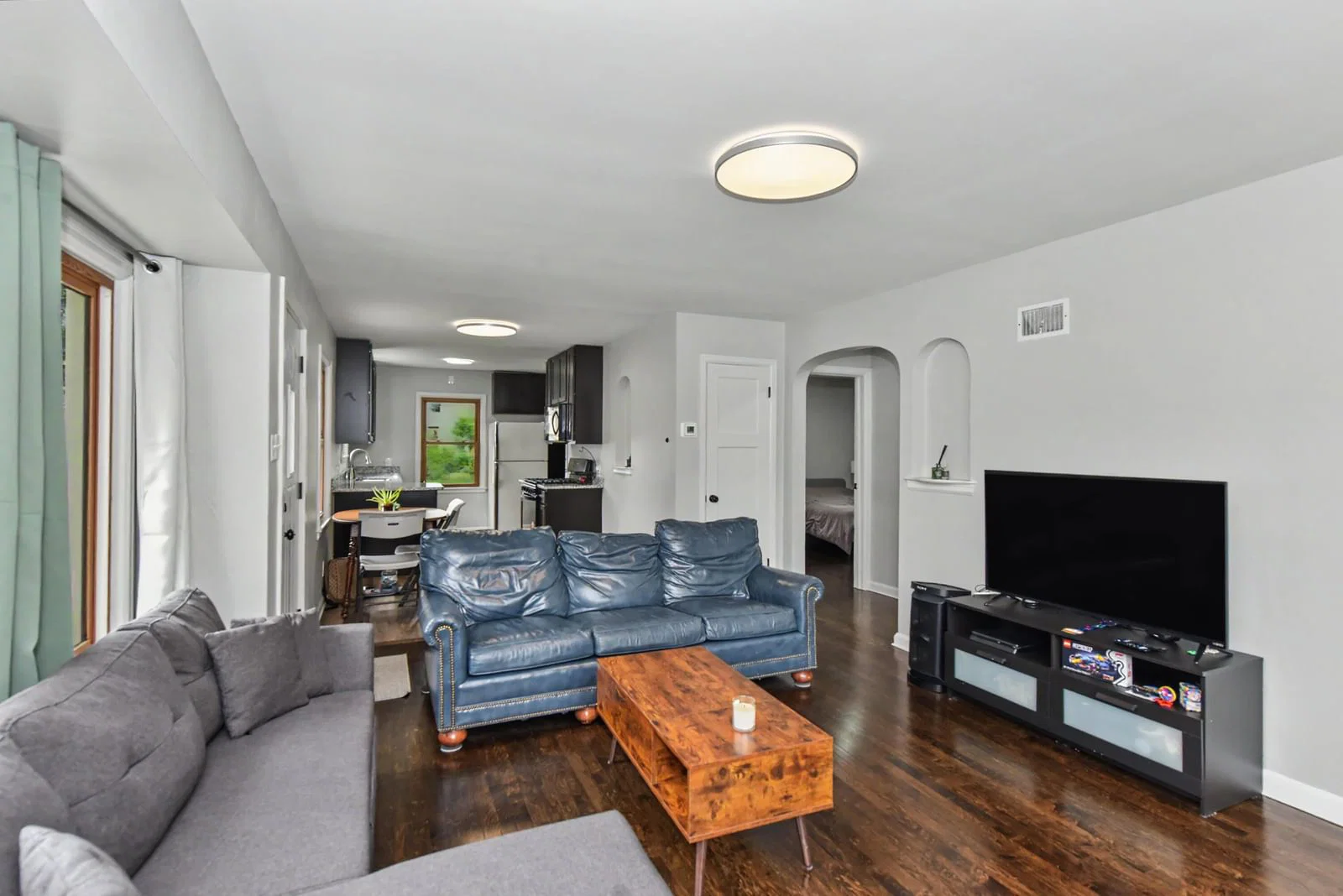4113 Austin St 5