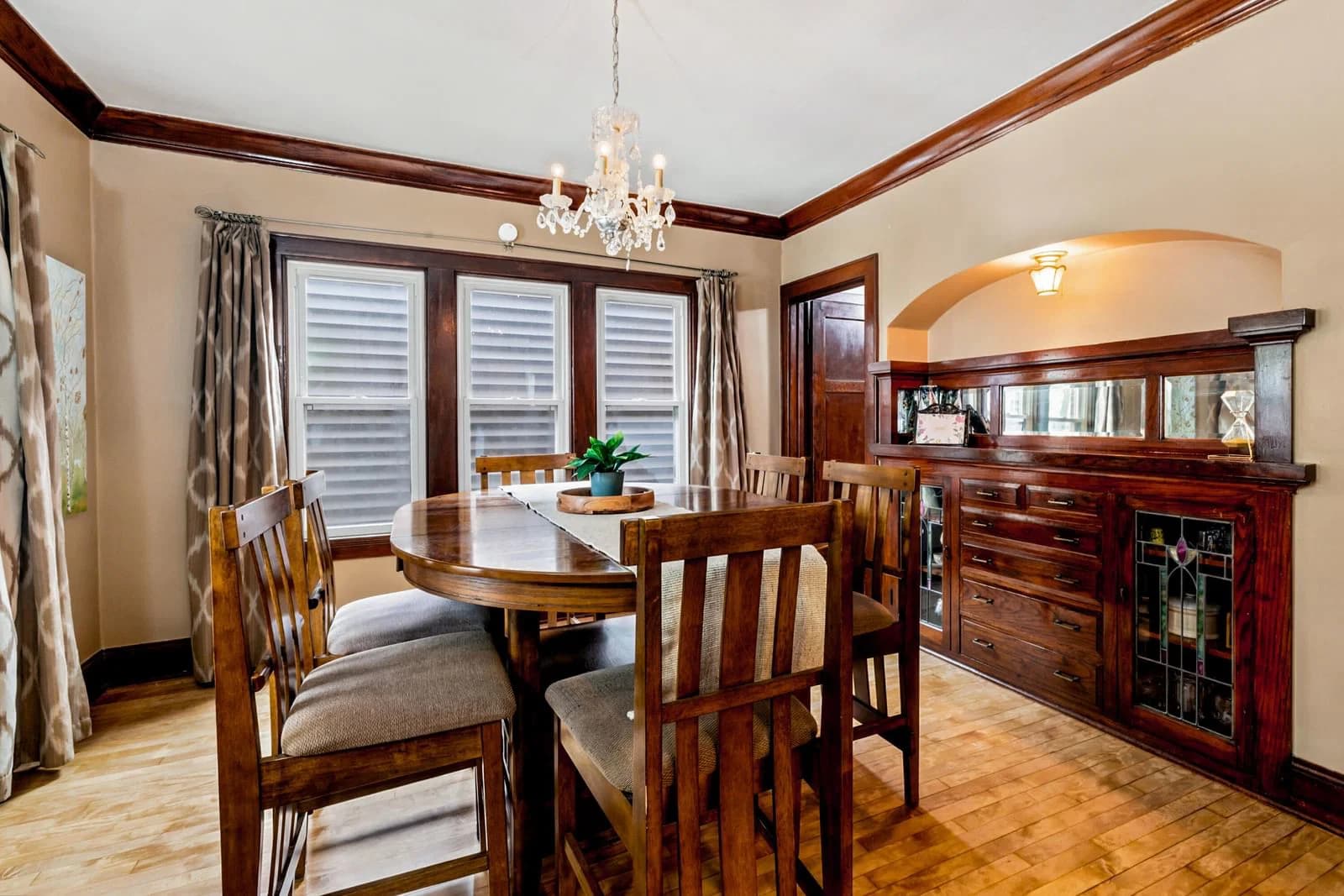1811 Astor St, Milwaukee, WI 53202