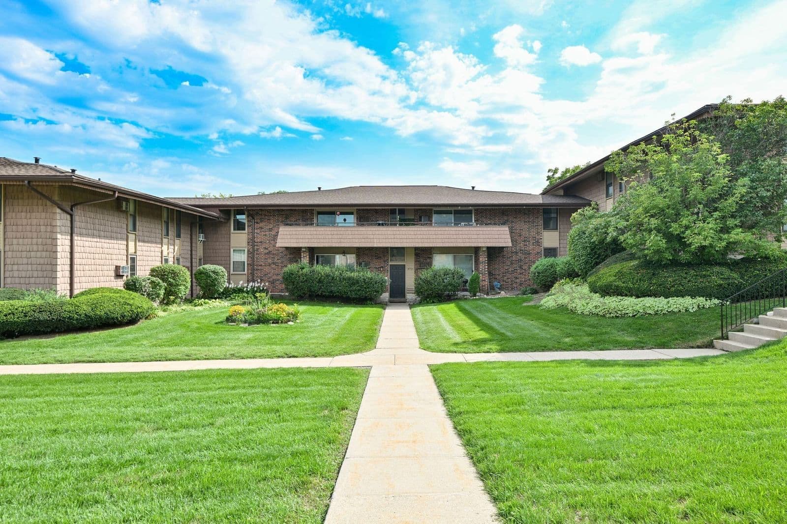 8751 Oklahoma Ave, Milwaukee, WI 53227 2