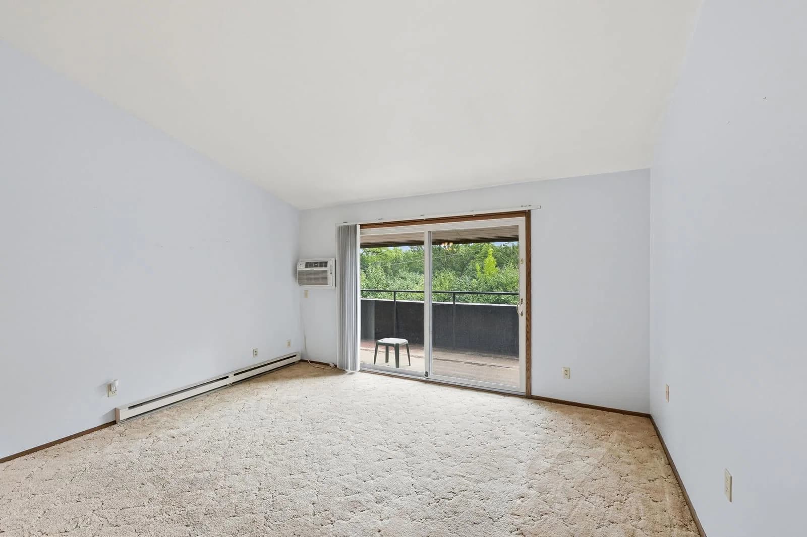 8751 Oklahoma Ave, Milwaukee, WI 53227 3