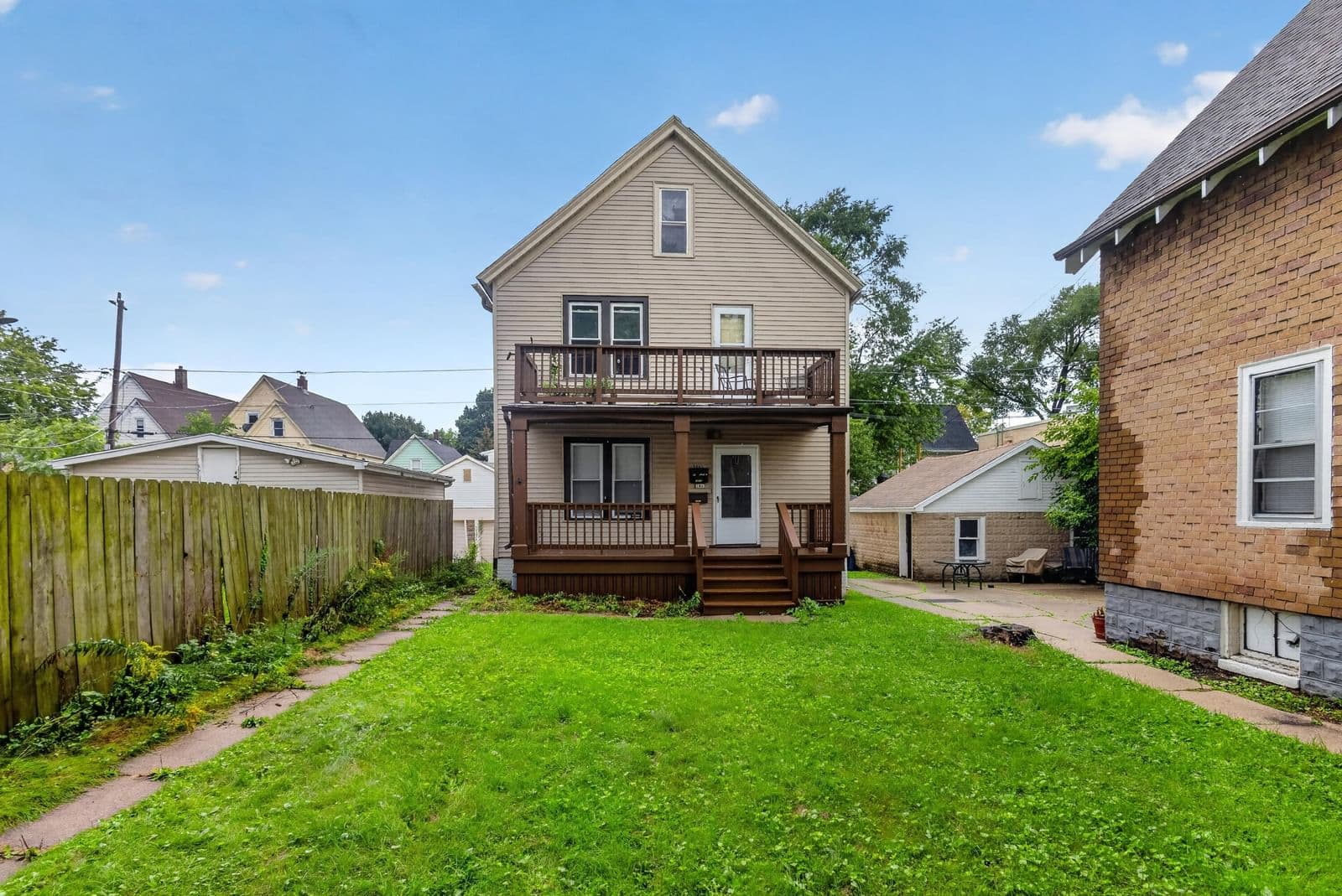 2867 Fratney St, Milwaukee, WI 53212 2
