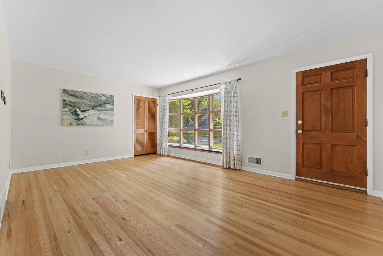 1730 118th St, Wauwatosa, WI 53226 3