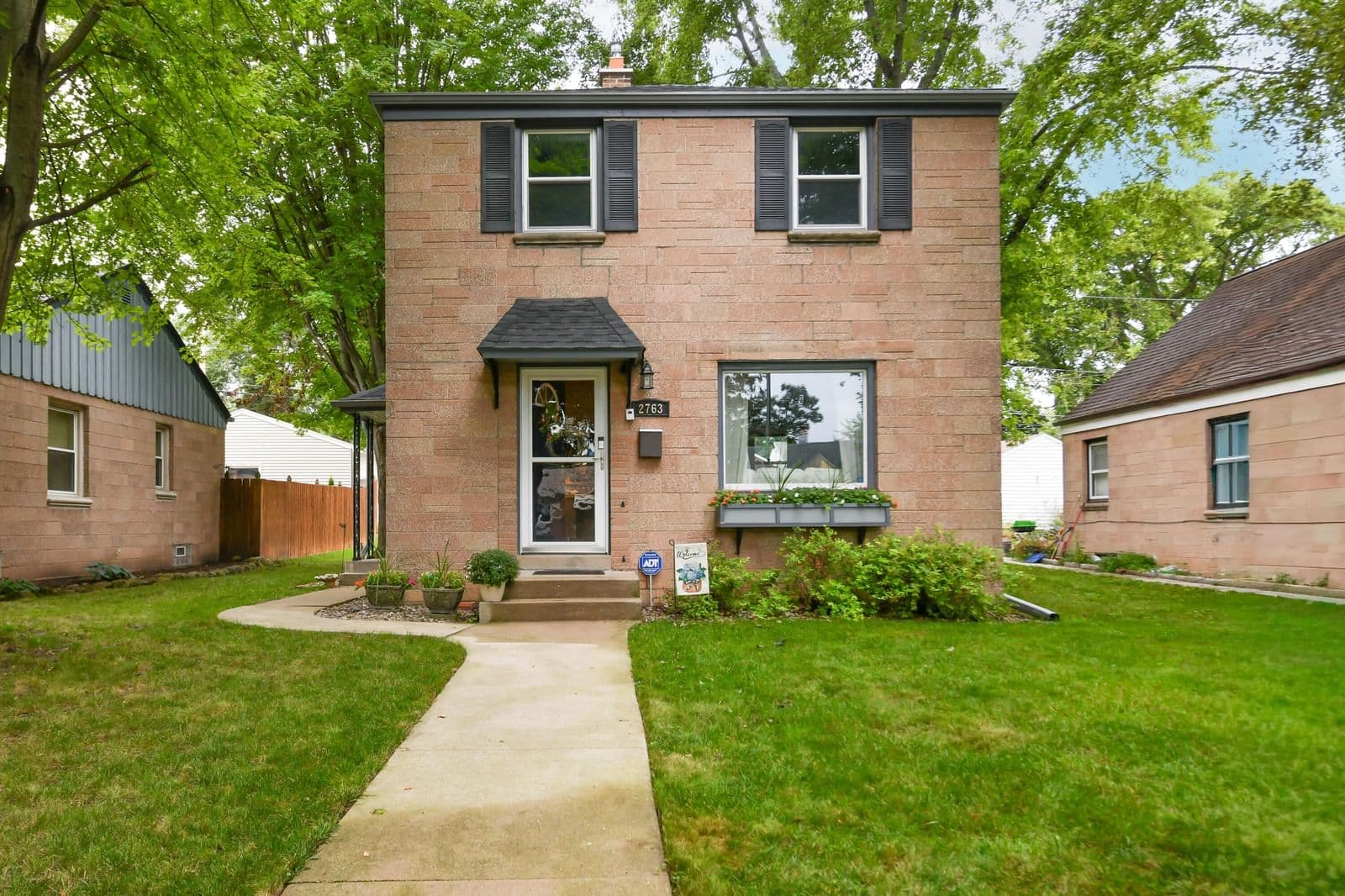 2763 49th St, Milwaukee, WI 53219