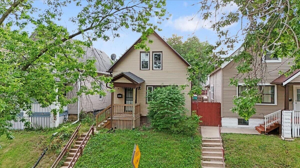 1003 31st St, Milwaukee, WI 53215