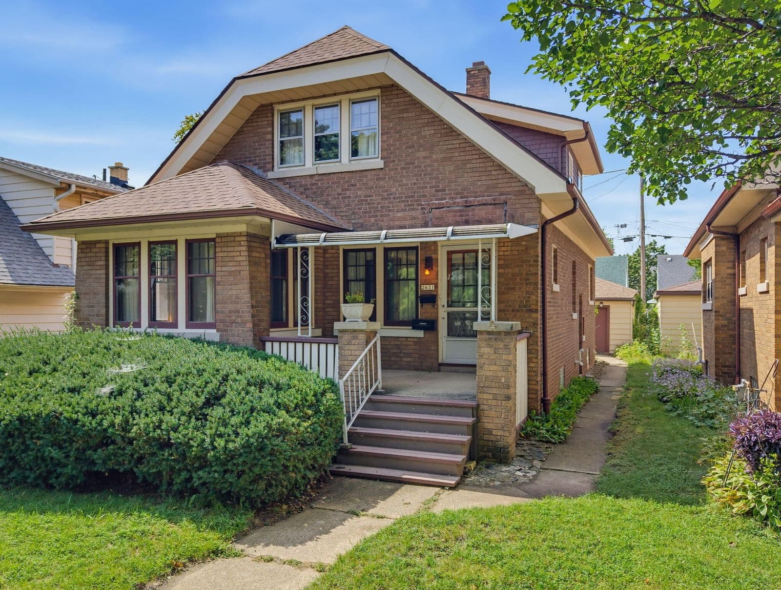 2631 Linebarger Ter, Milwaukee, WI 53207