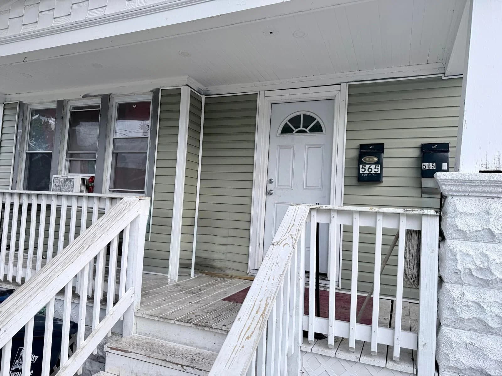 565 Rogers St, Milwaukee, WI 53204