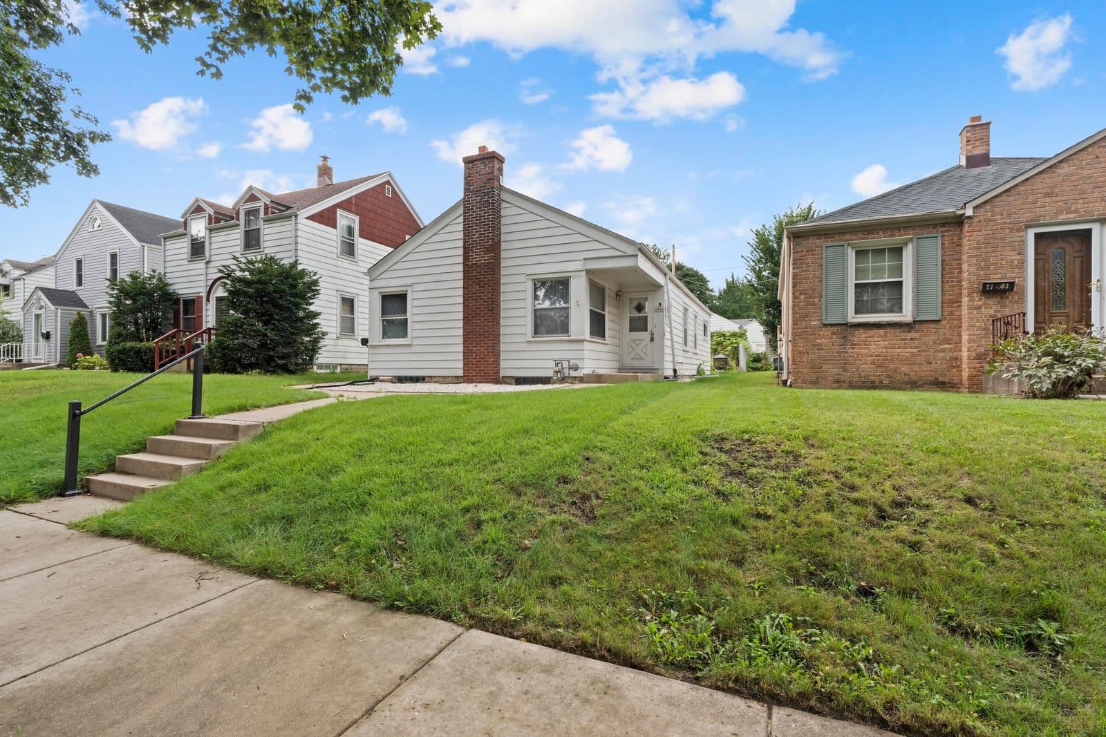 2709 47th St, Milwaukee, WI 53219 3