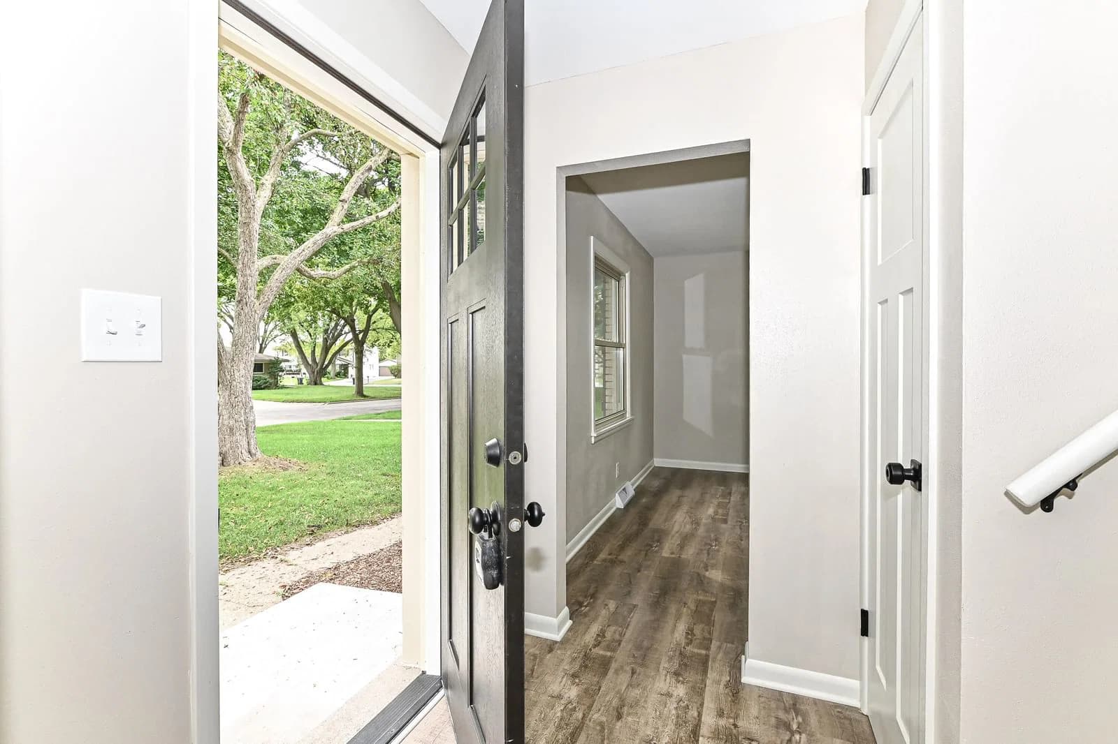 2225 103rd St, Wauwatosa, WI 53226 3