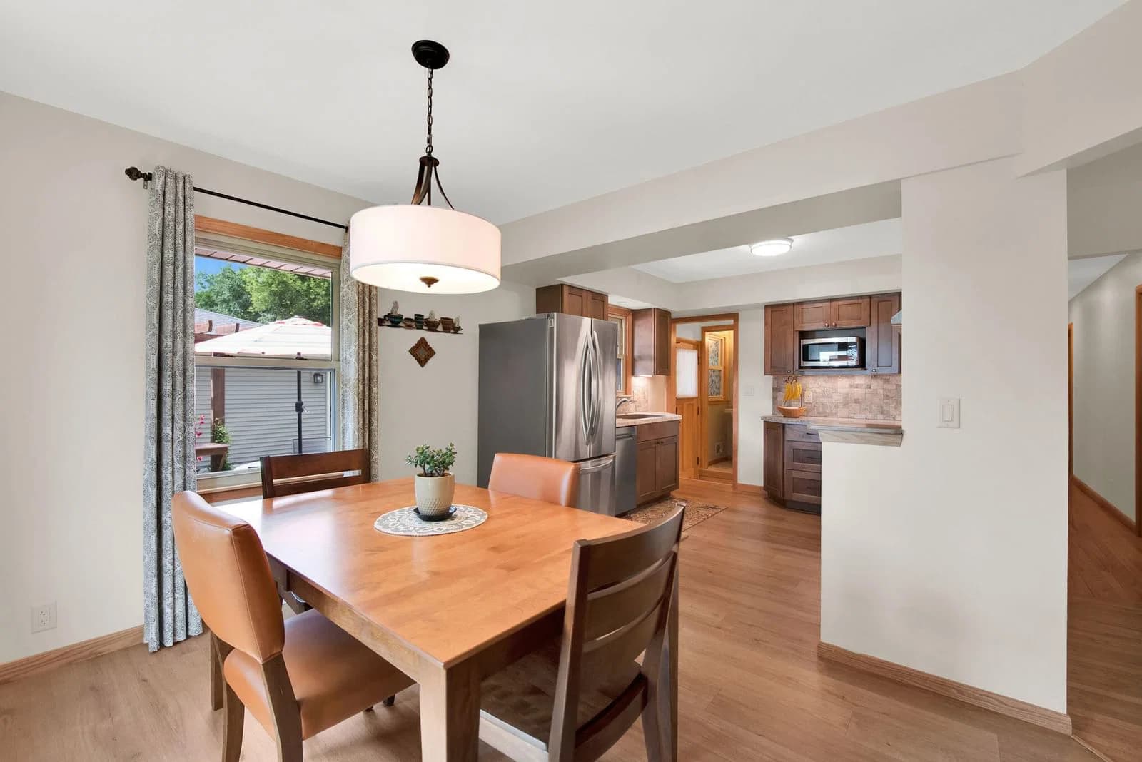 1305 119th St, Wauwatosa, WI 53226 3