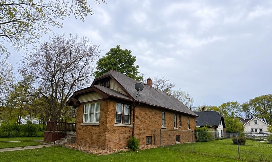 4609 37th St, Milwaukee, WI 53209 2
