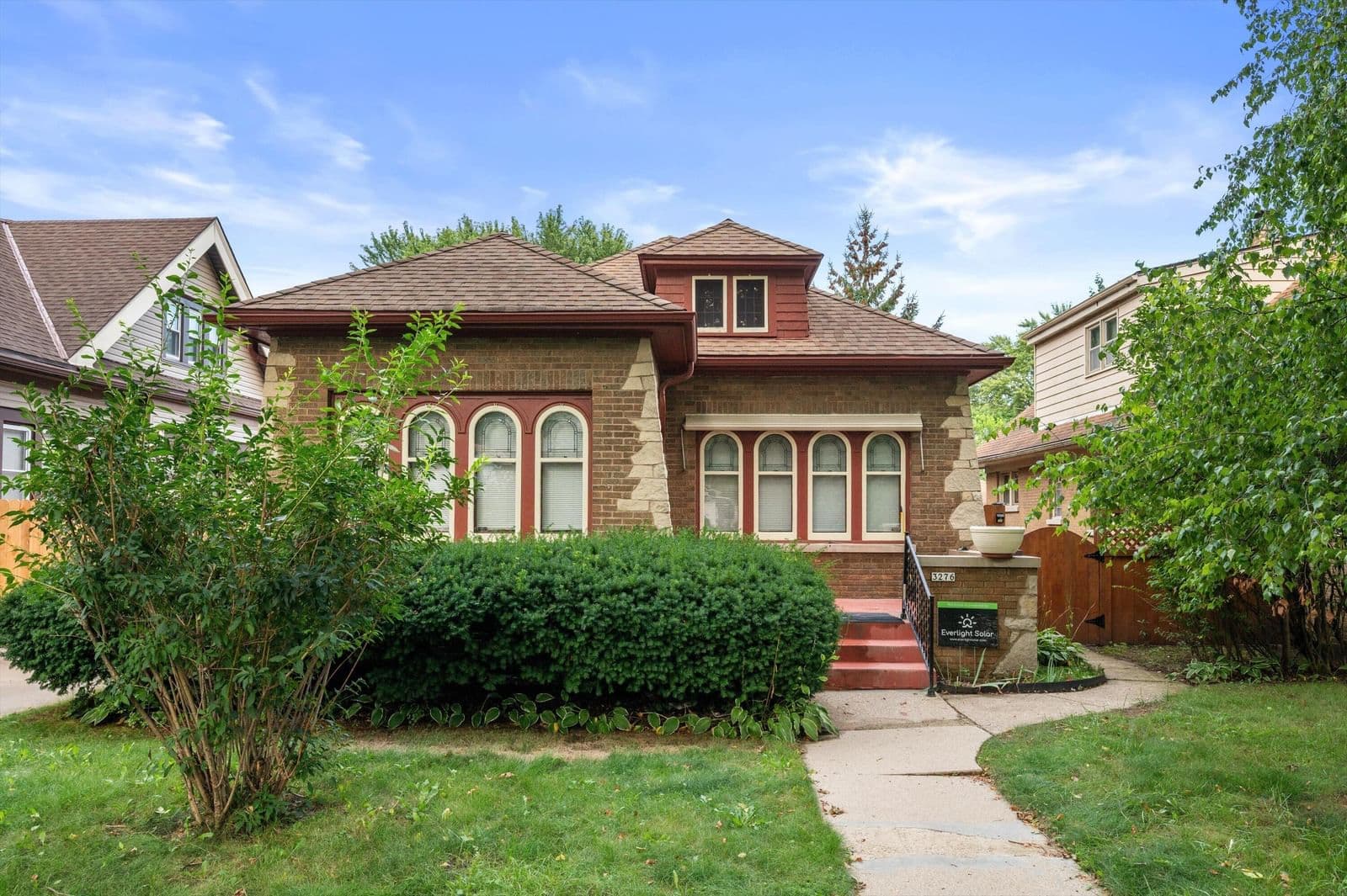3276 47th St, Milwaukee, WI 53216 2