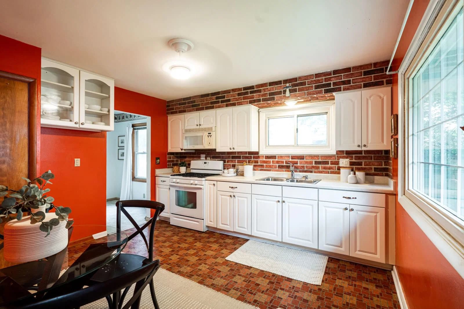5833 Calumet Rd 4