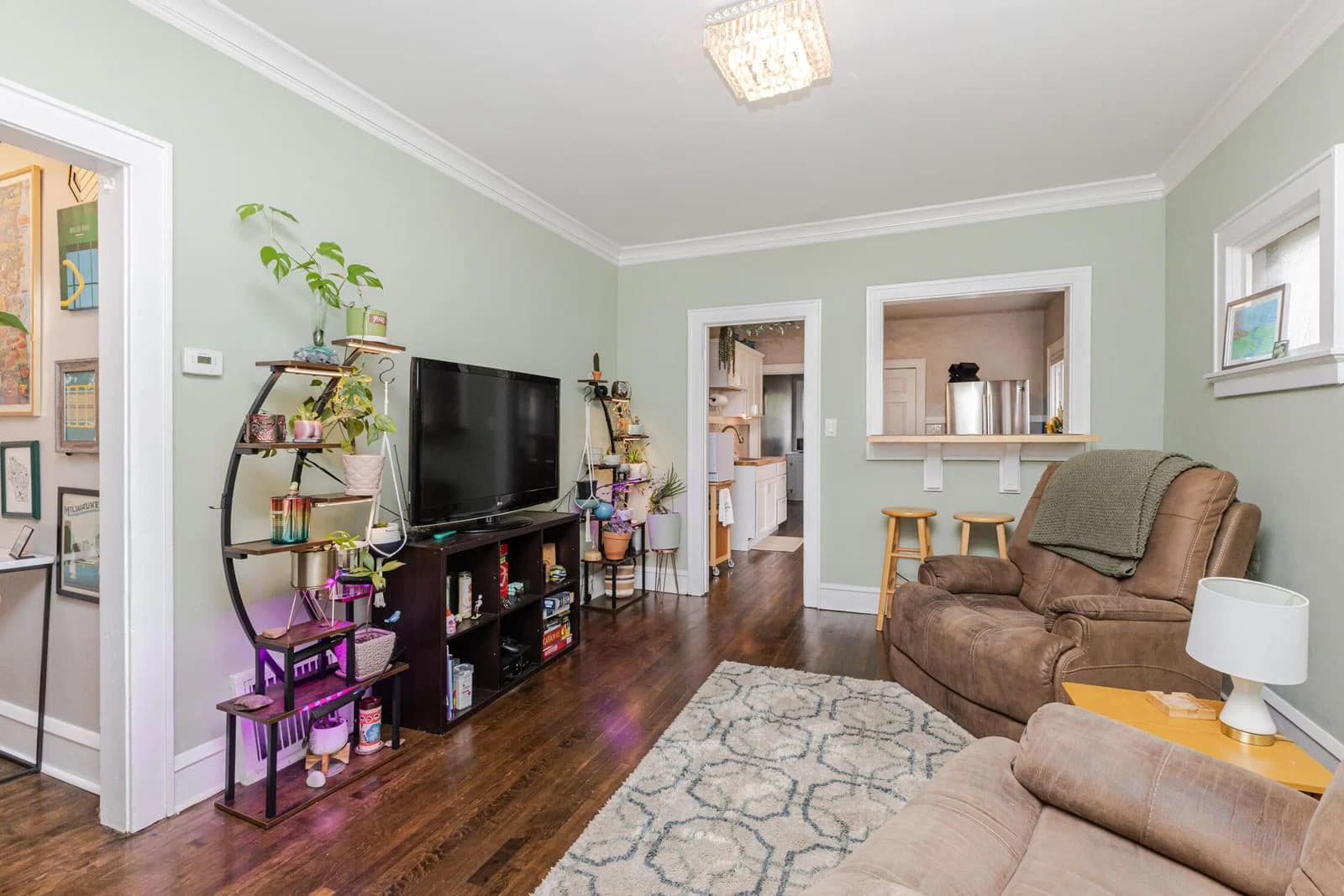 3061 Buffum St, Milwaukee, WI 53212 3