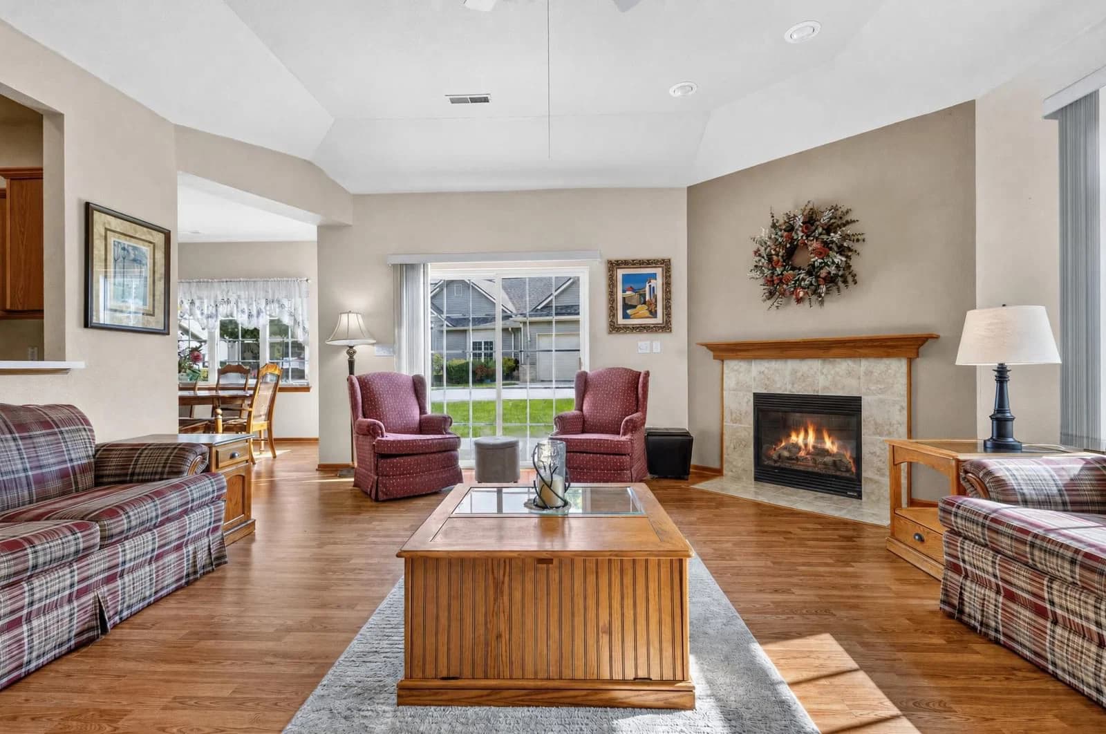 5333 Butterfield Way, Greenfield, WI 53221 3