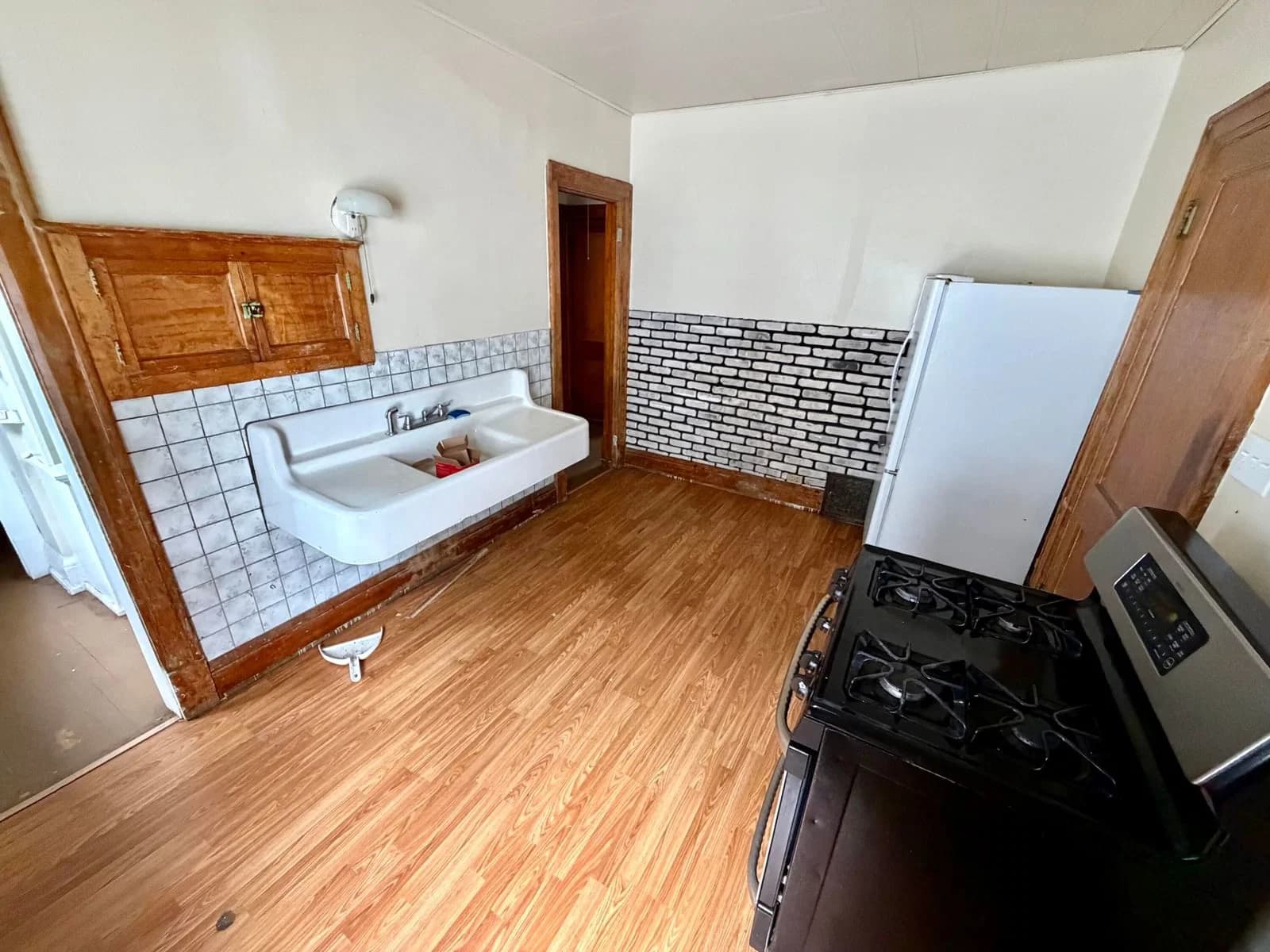 2206 Keefe Ave, Milwaukee, WI 53206 2