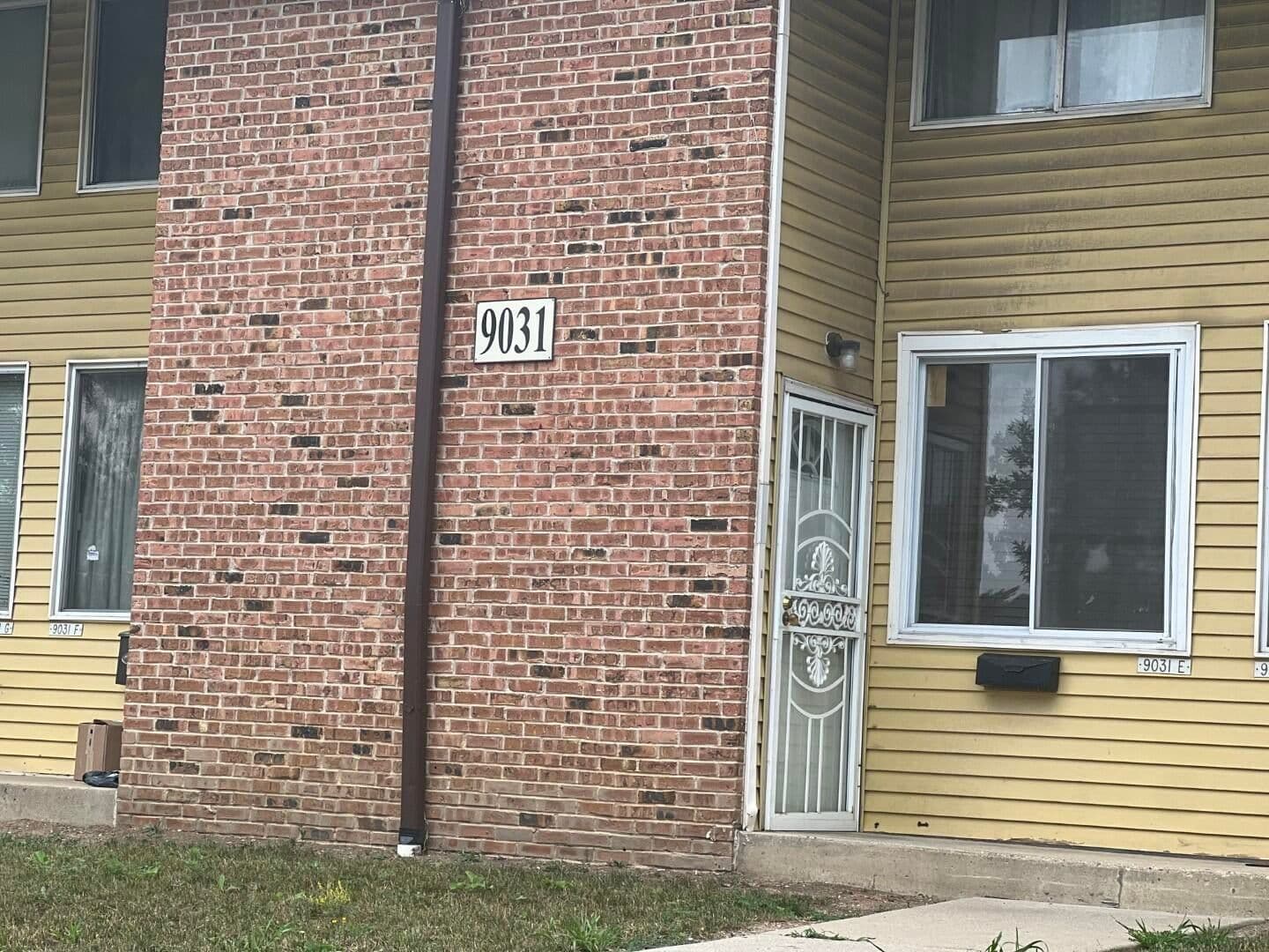9031 95th St, Milwaukee, WI 53224 2