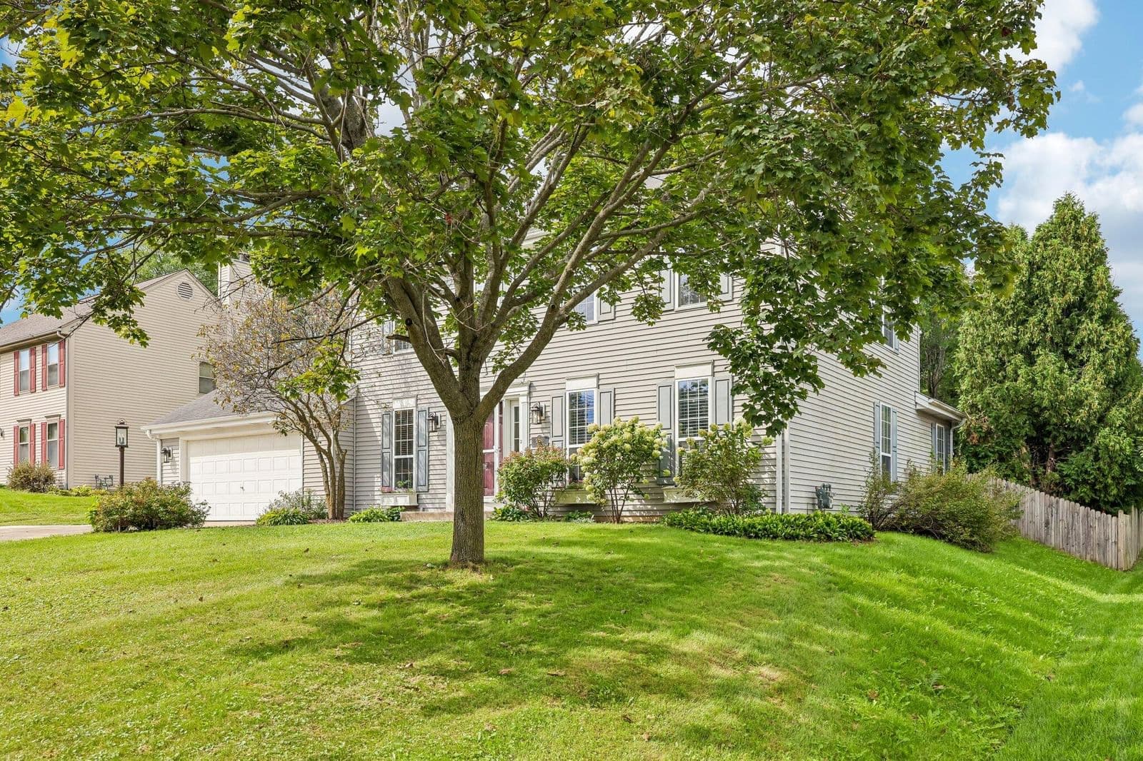 4441 116th St, Greenfield, WI 53228 3
