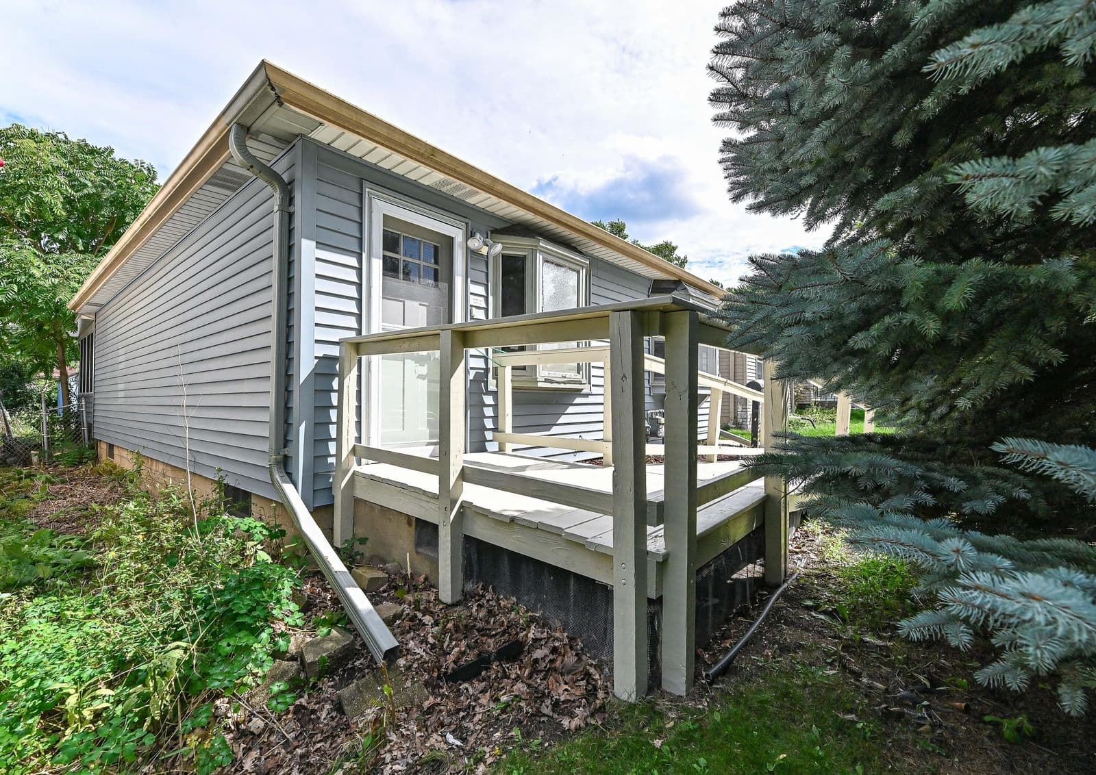 2818 71st St, Milwaukee, WI 53219 3