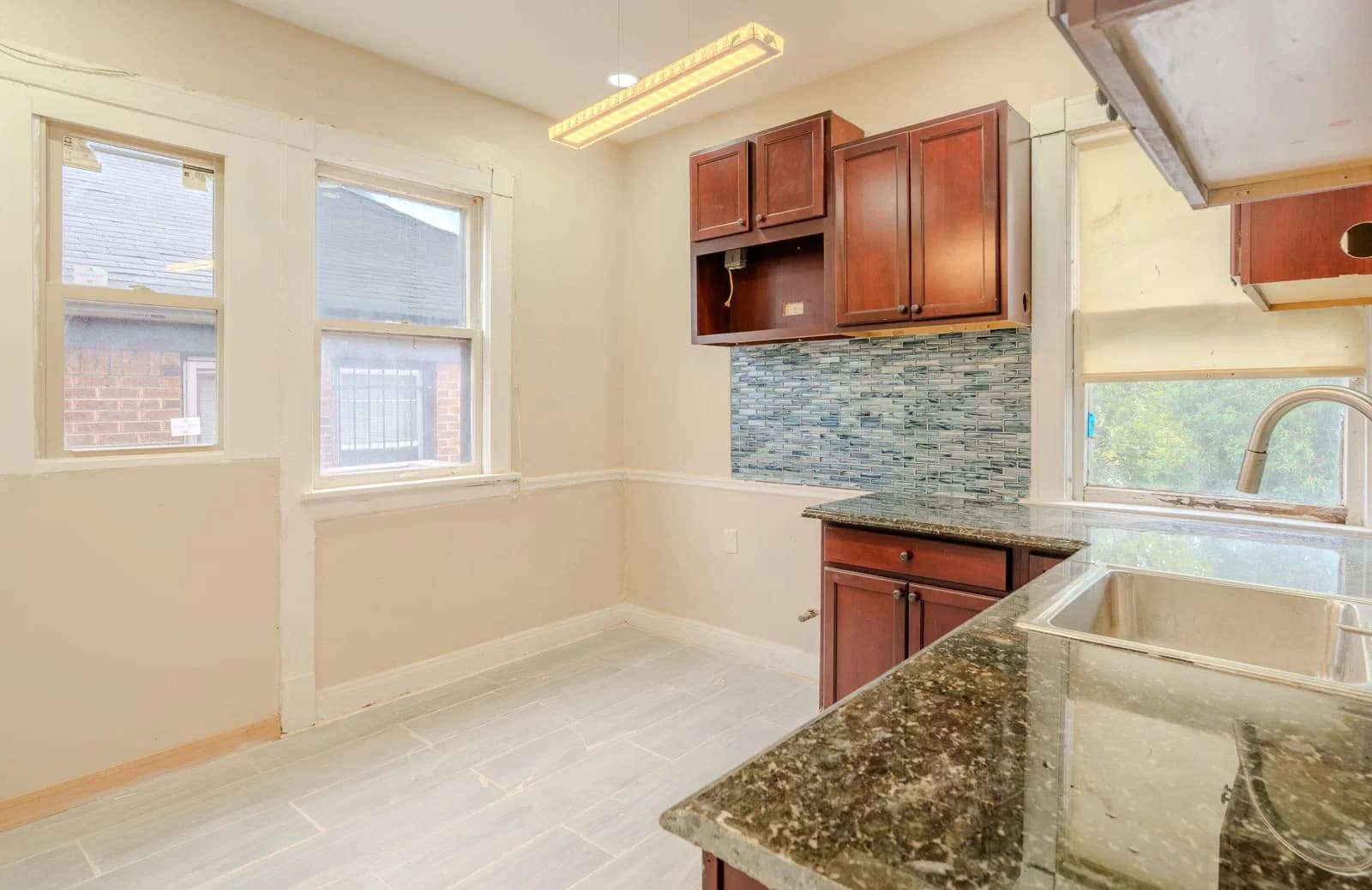 3239 Juneau Ave, Milwaukee, WI 53208 2