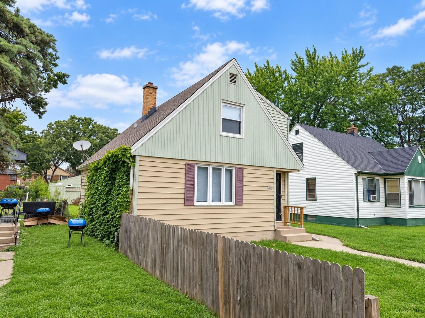 4226 Courtland Ave, Milwaukee, WI 53209 3