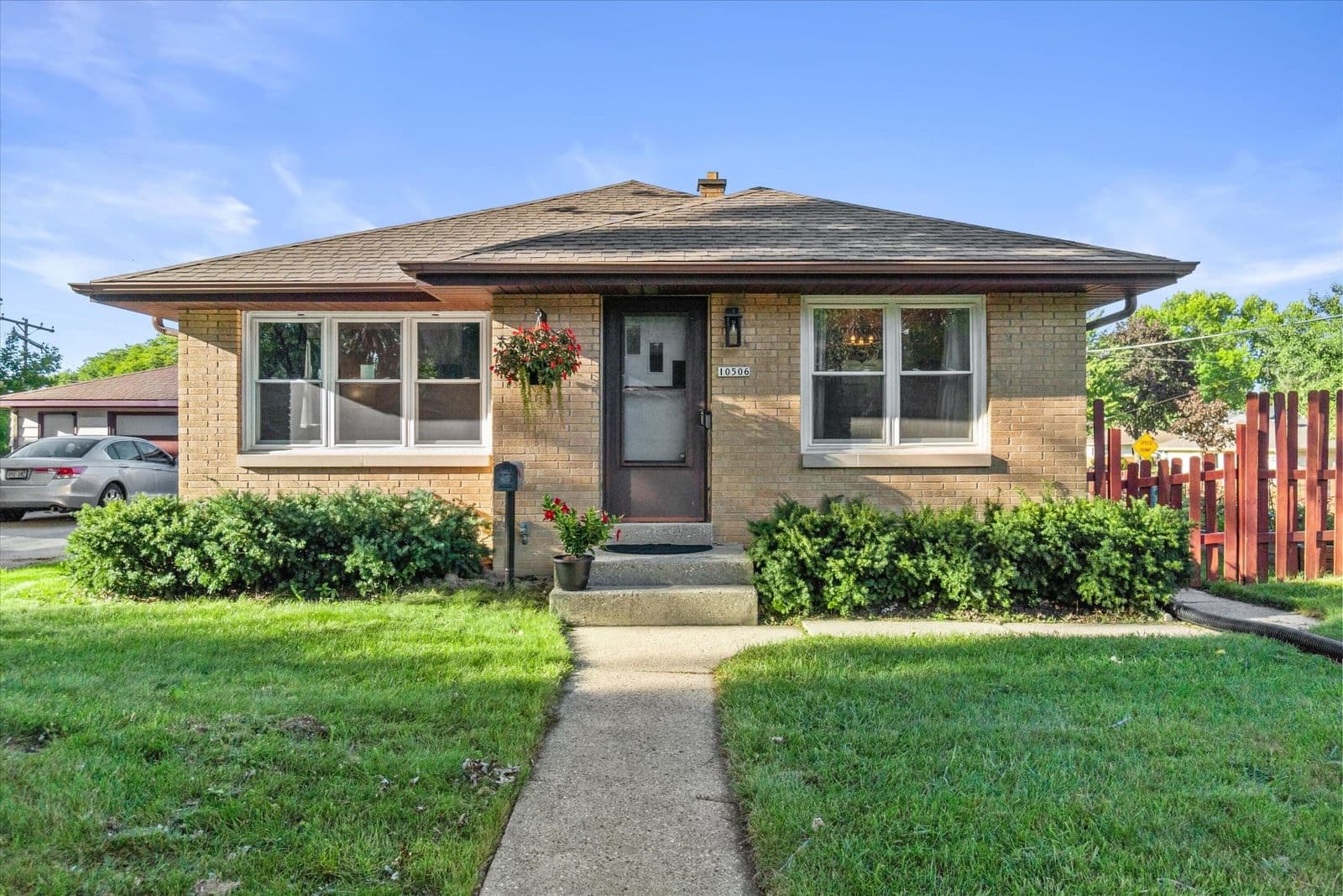 10506 Villard Ave, Milwaukee, WI 53225