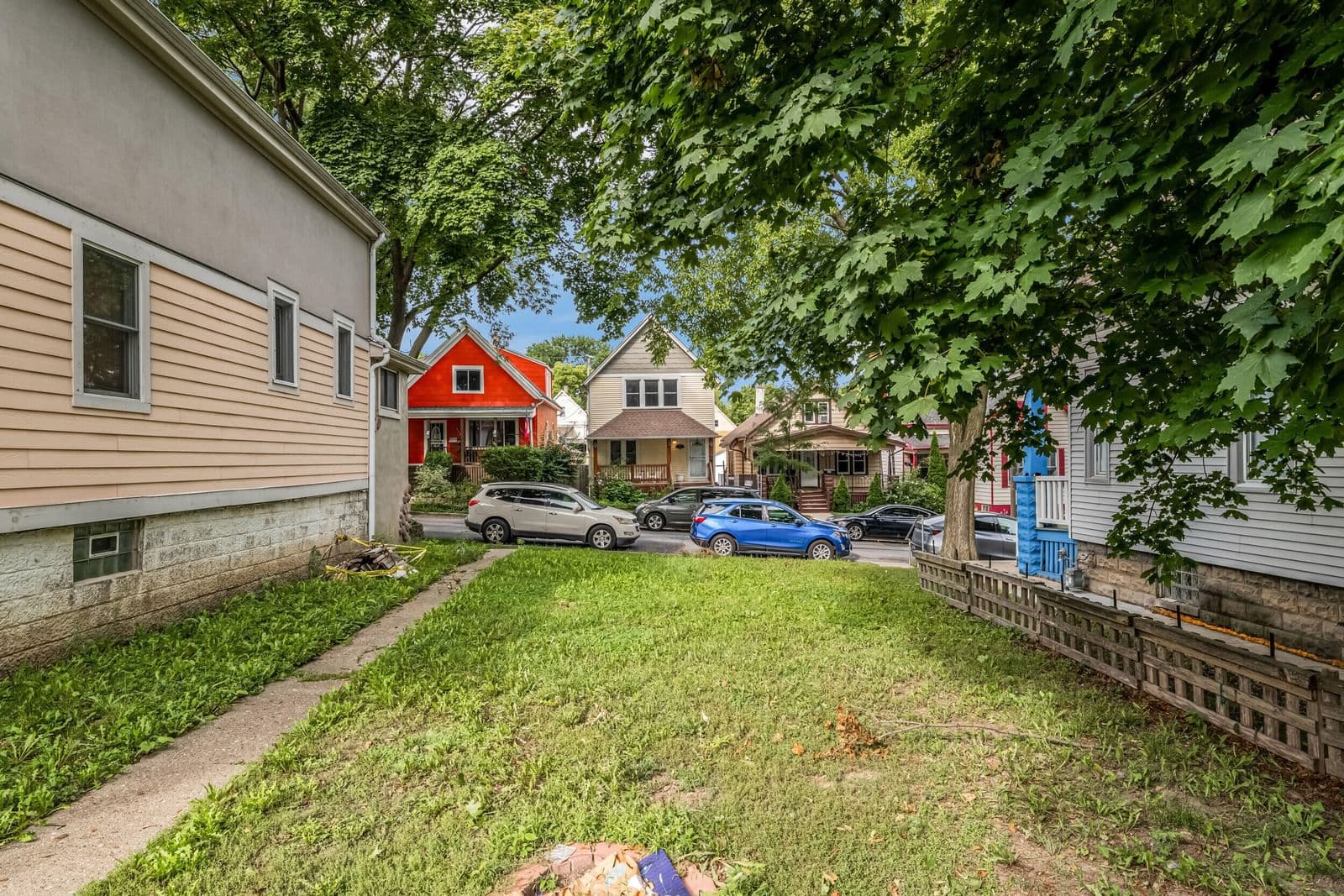 736 36th St, Milwaukee, WI 53215 2