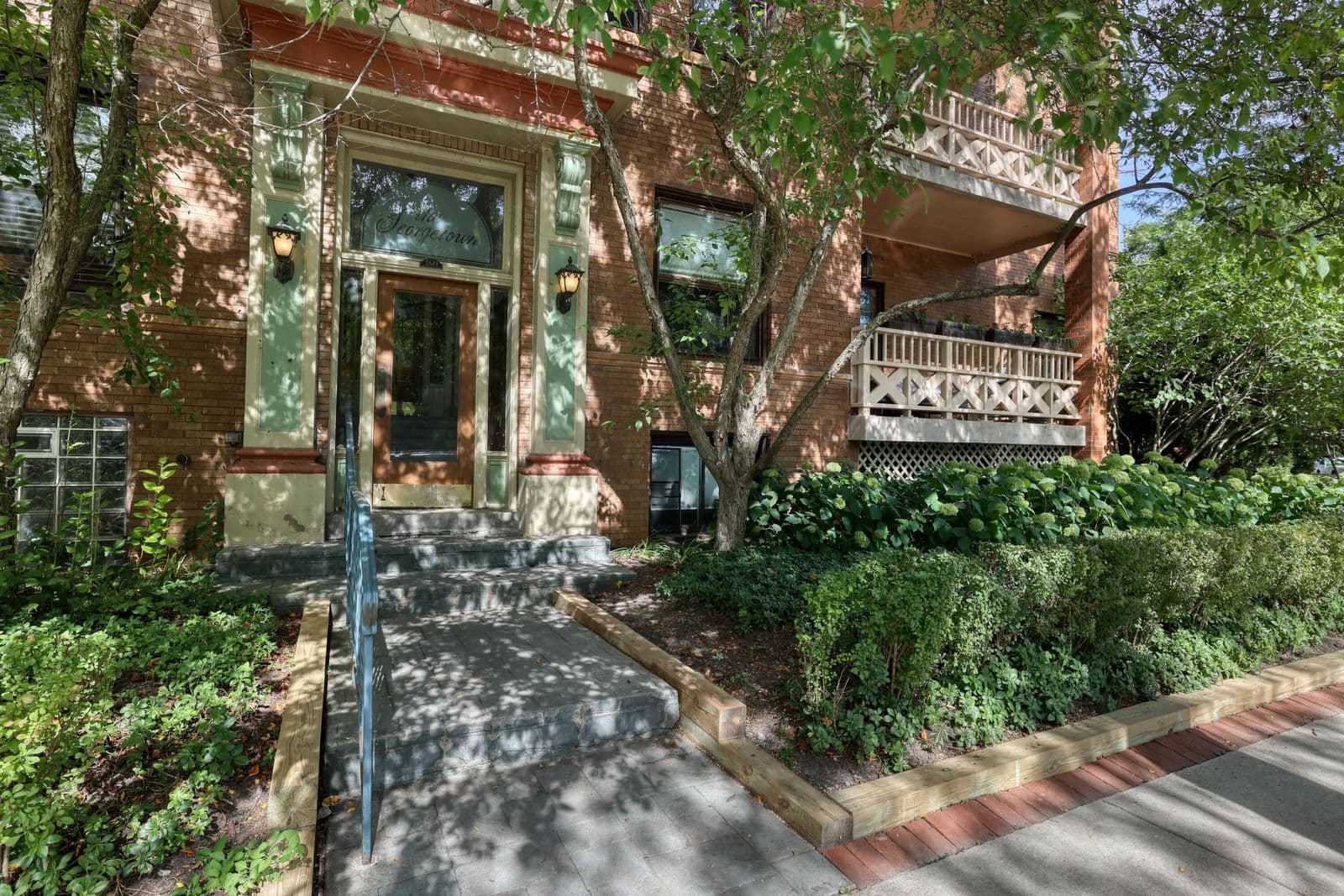 2649 Hackett Ave, Milwaukee, WI 53211