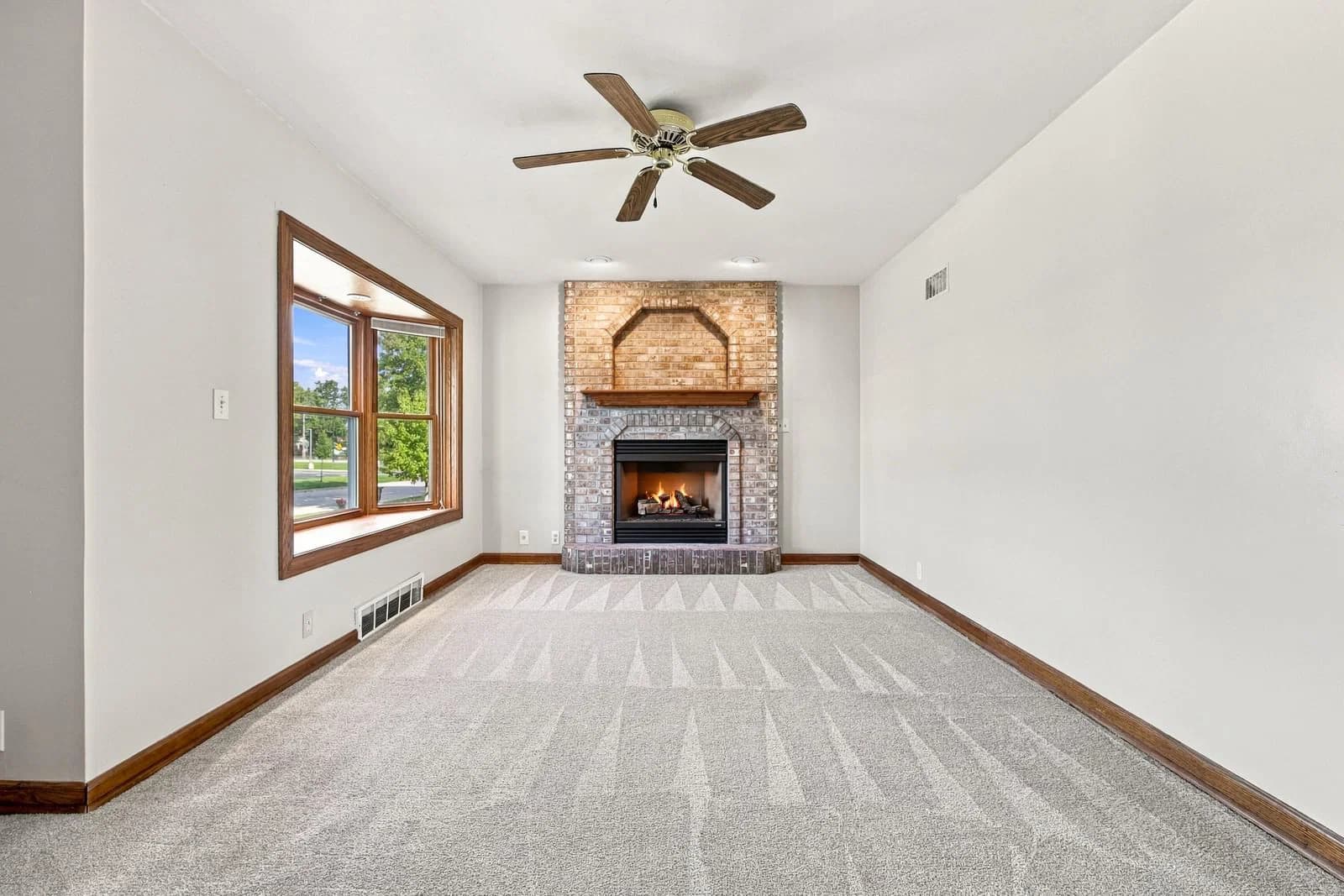 3544 49TH St, Greenfield, WI 53220 3