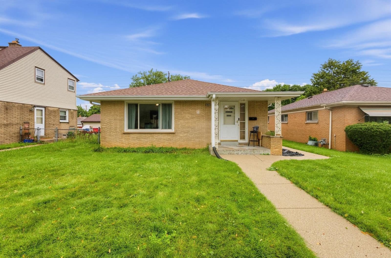 6350 Leon Ter, Milwaukee, WI 53218