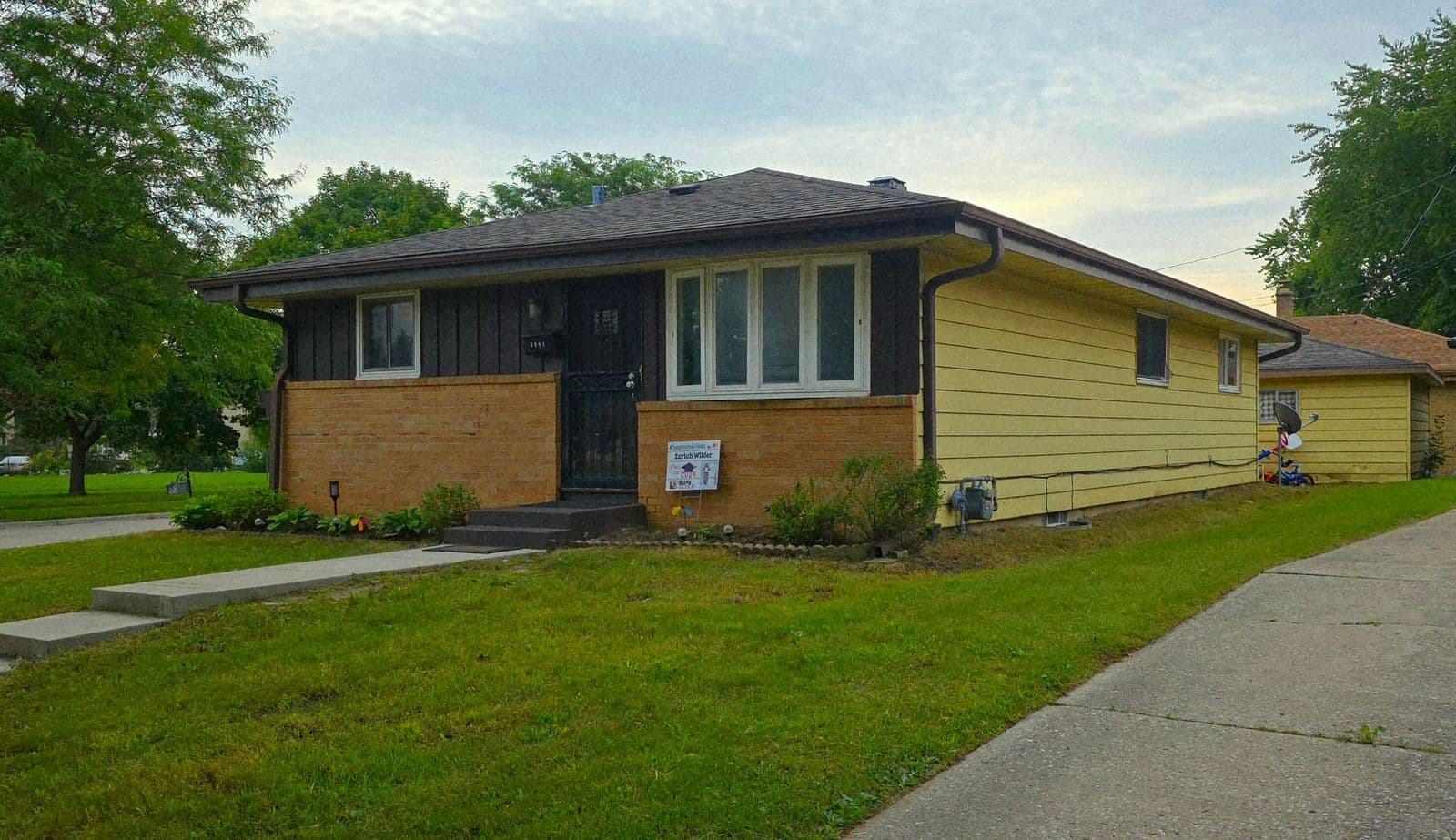 3801 Vera Ave, Milwaukee, WI 53209 2